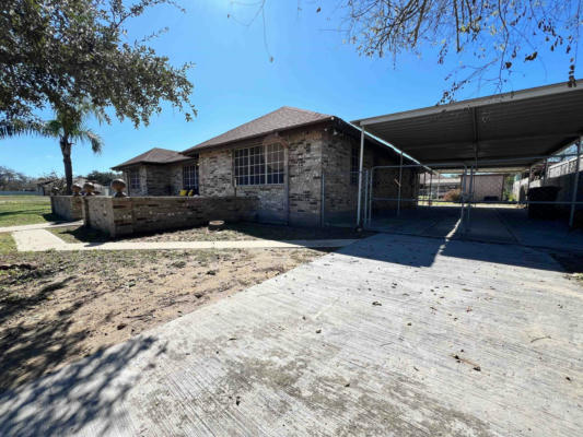 1903 JACKSON ST, ZAPATA, TX 78076, photo 3 of 30