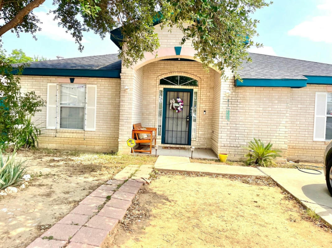 407 RED CLOUD DR, LAREDO, TX 78045, photo 1 of 26