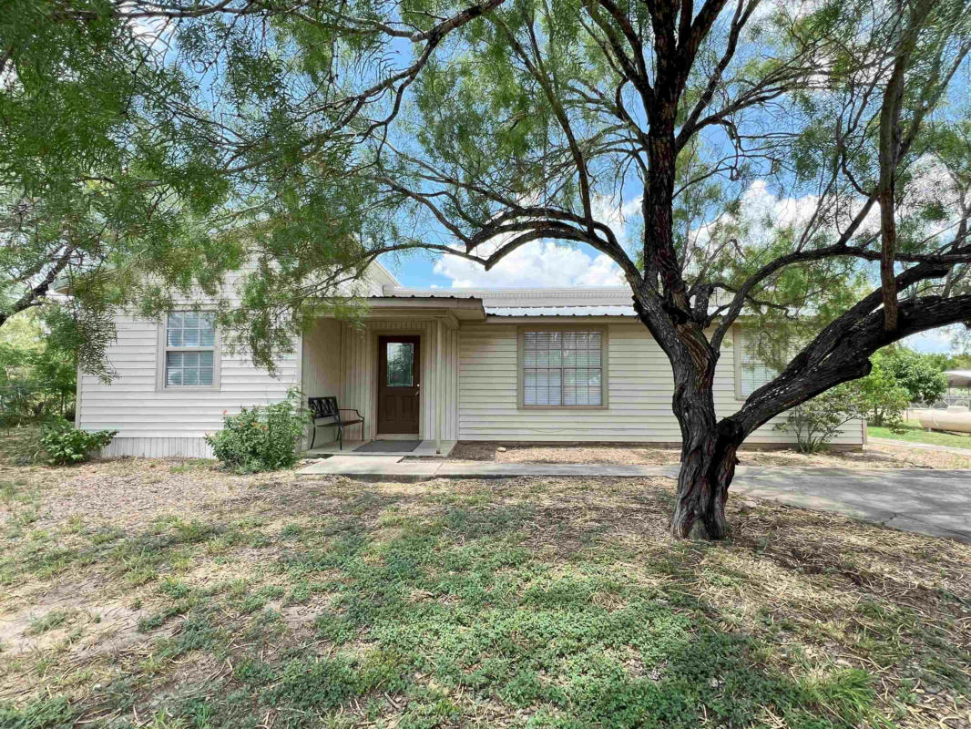 211 PENGUIN ST, ZAPATA, TX 78076, photo 1 of 29